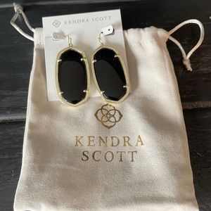 Kendra Scott Danielle Earrings